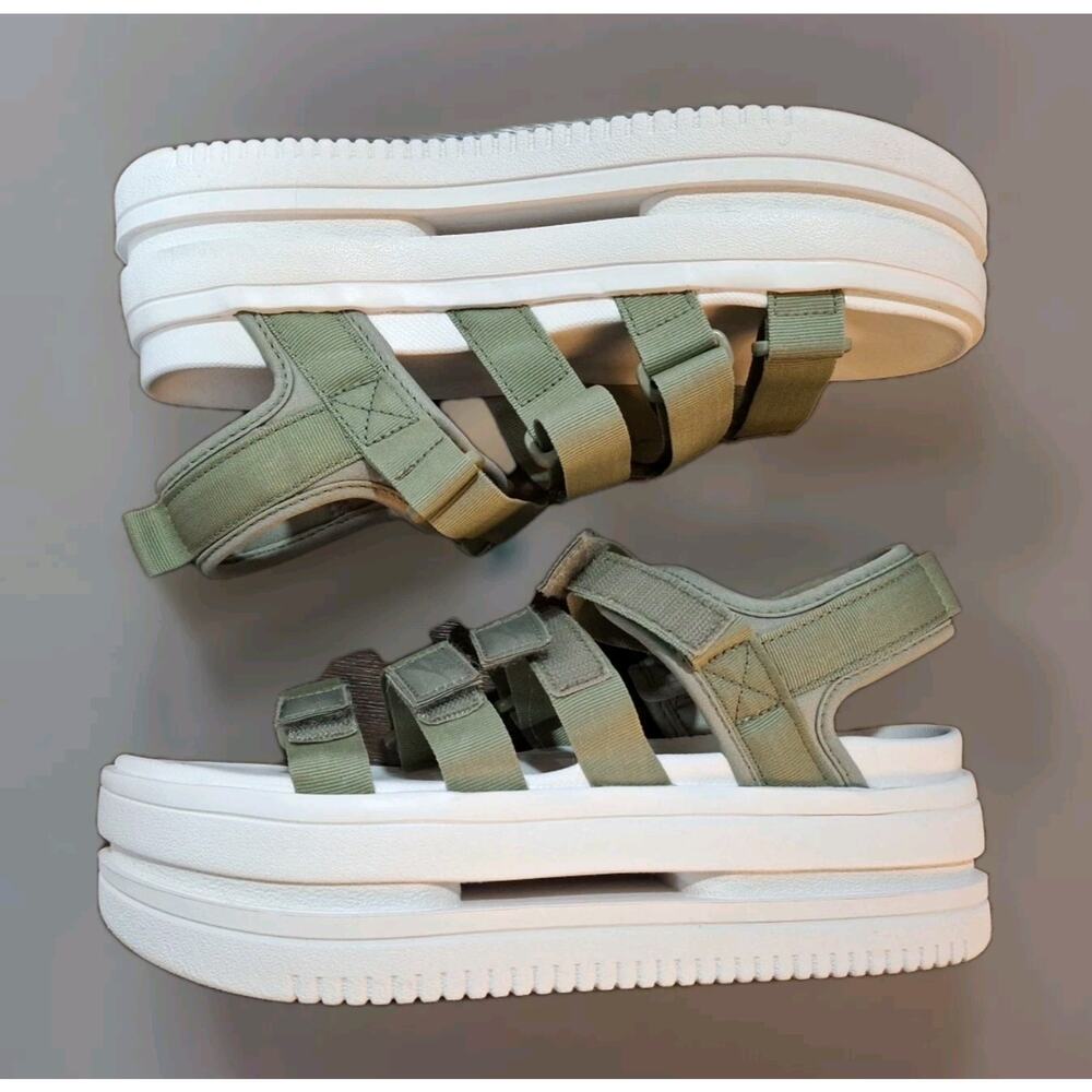 Nike Icon Classic Sandals Womens Size 9 Light Army Jade Green Slides DH0224-301